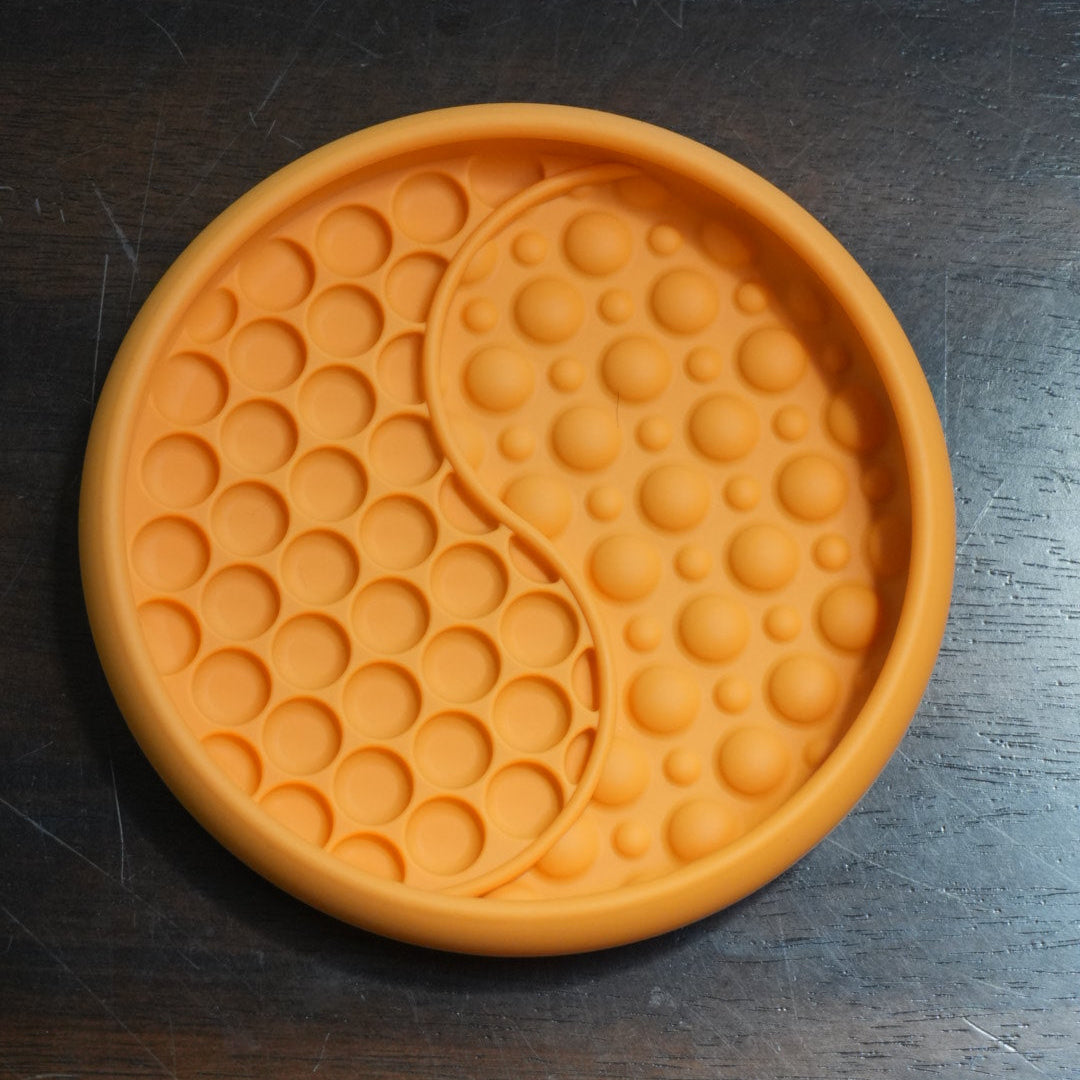 Bubble Lick Mat/Enrichment Feeder