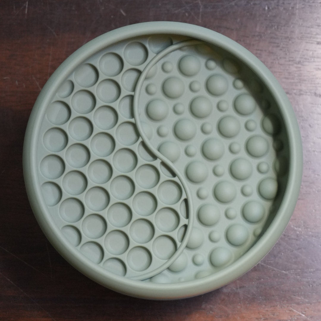 Bubble Lick Mat/Enrichment Feeder