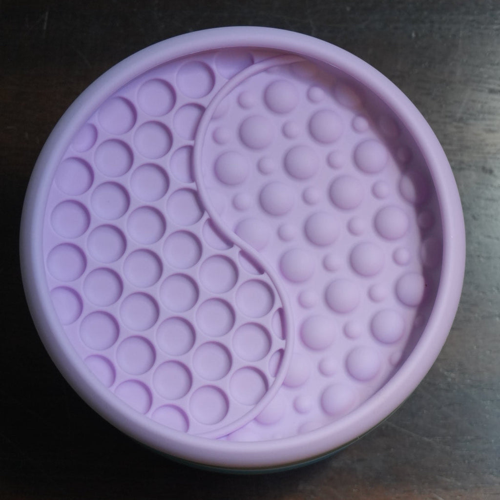 Bubble Lick Mat/Enrichment Feeder