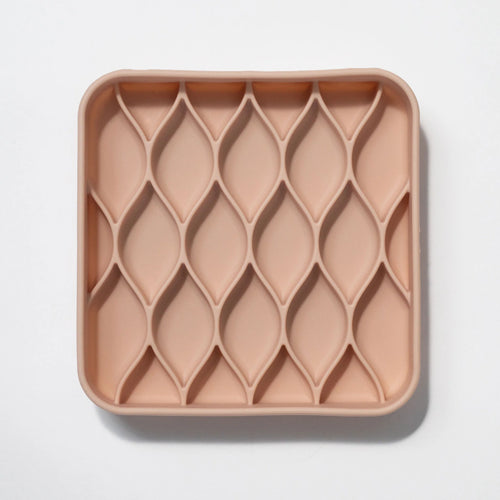 Argyle Slow Feeder Bowl