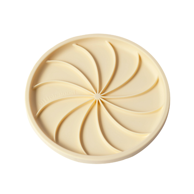 Wheelies Lick Mat & Lid