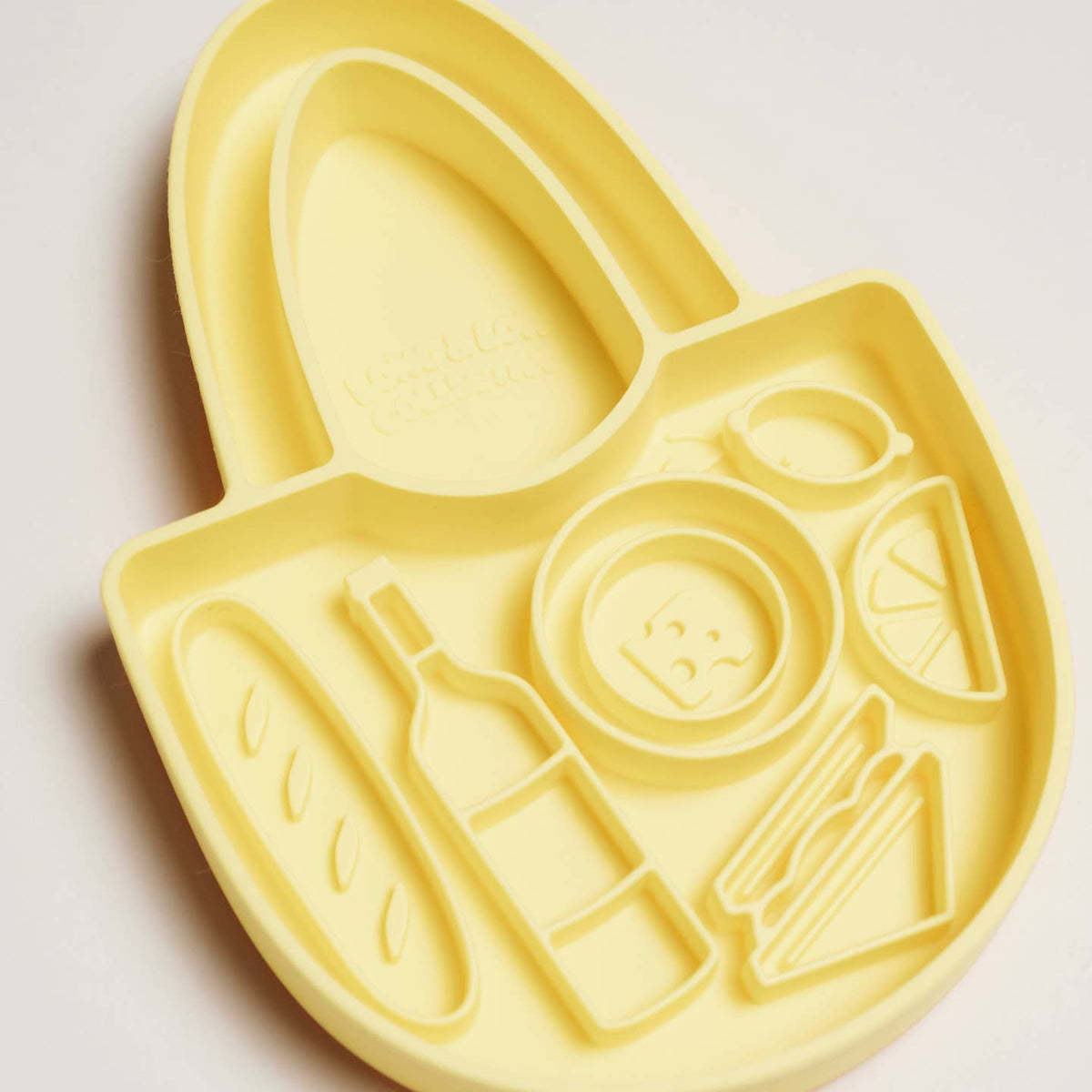 Mini Picnic Basket Slow Feeder